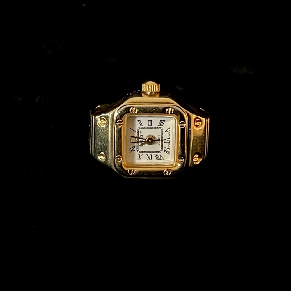 Authentic ring watch from the 90’s